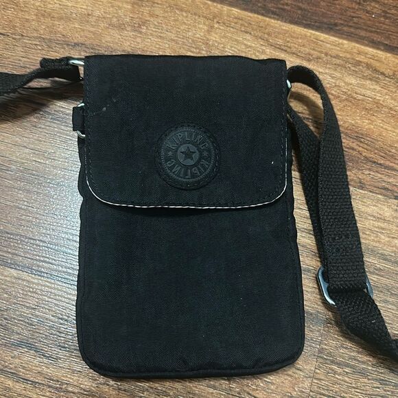 Black Kipling Crossbody Bag - Picture 1 of 5